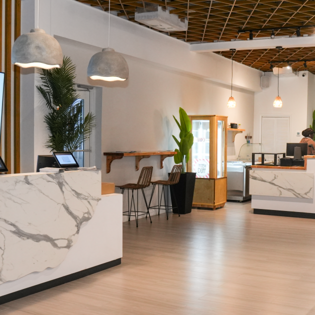 Oasis Fresh store interior